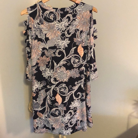 AGB Dress - Picture 2 of 5